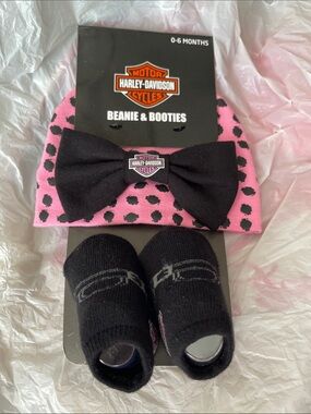 Harley Davidson Baby Girl Beanie & Booties sizes 0/6M